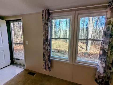 Entry Way - 255 E Skyline, Roscommon, MI 48653 photo 2 of 6