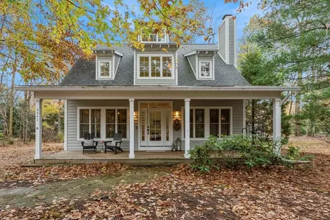 9942 Cottage, Union Pier, MI 49129