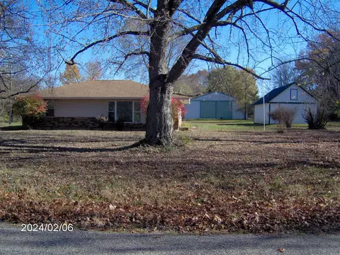 56805 Haines, Three Rivers, MI 49093