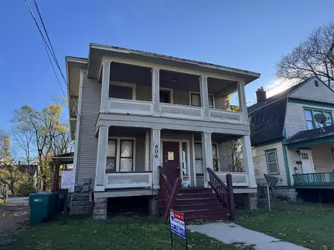 606 Douglas, Kalamazoo, MI 49007