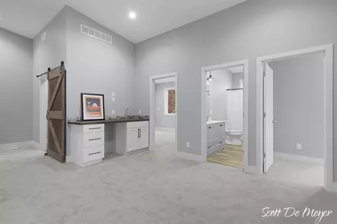 Entry Way - 7116 Larned, Belding, MI 48809 photo 5 of 6