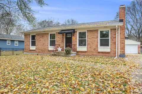 951 N Hampton, Grand Rapids, MI 49505