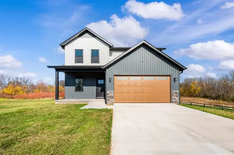 2361 Crest Hvn, Berrien Springs, MI 49103