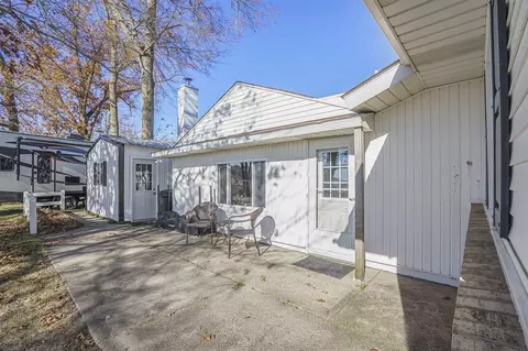 Exterior - 381 Cedar Lk, Marshall, MI 49068 photo 5 of 14