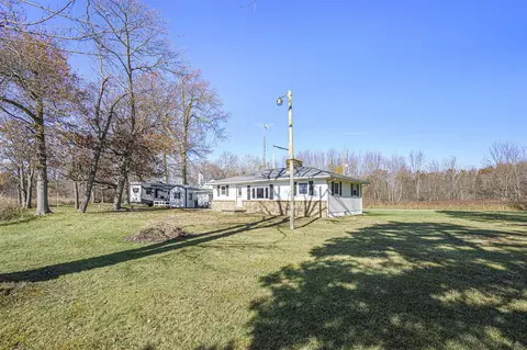 Exterior - 381 Cedar Lk, Marshall, MI 49068 photo 4 of 14