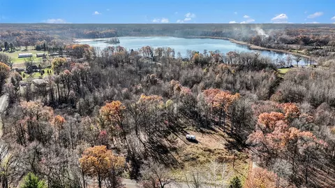 View/Area - 381 Cedar Lk, Marshall, MI 49068 photo 2 of 8