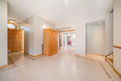 Entry Way - 9238 Cady, Jackson, MI 49201 photo 2 of 4