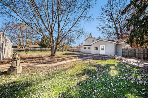 Exterior - 9238 Cady, Jackson, MI 49201 photo 2 of 4
