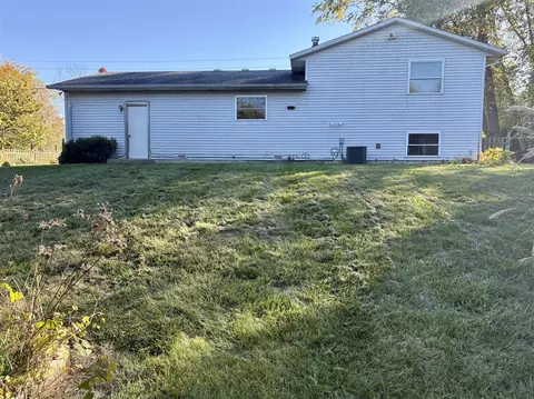 2345 E Glendora, Buchanan, MI 49107 photo 8