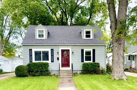 1105 Kingsley, Saint Joseph, MI 49085
