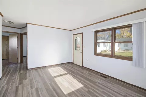 Living - 138 Irwin, Brooklyn, MI 49230 photo 1 of 2