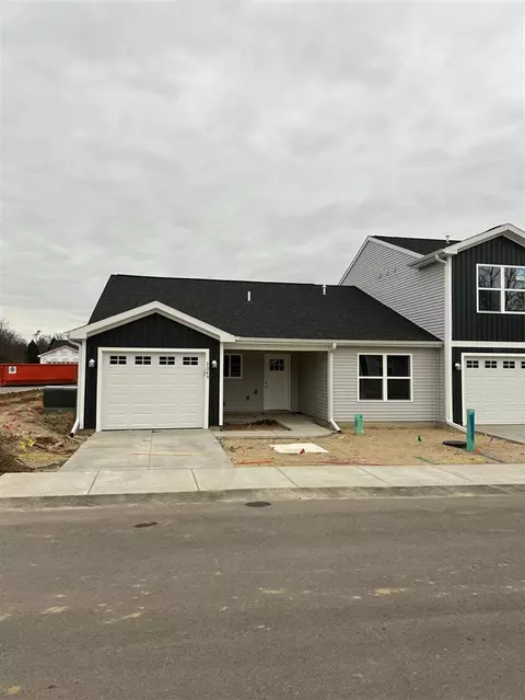 2045 Black Bear, Portage, MI 49024