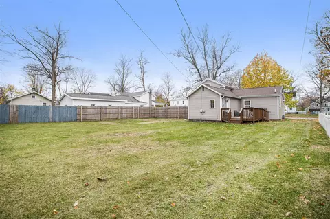 611 E Three, Three Rivers, MI 49093 photo 25