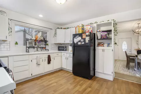 611 E Three, Three Rivers, MI 49093 photo 9