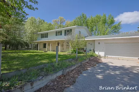 4050 W Fruitvale, Montague, MI 49437