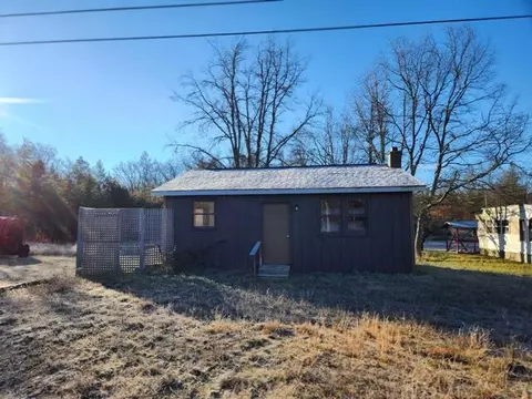 6611 W Us-10, Branch, MI 49402