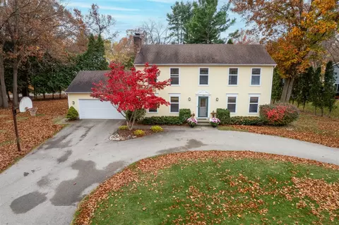 7680 Whitburn, Ada, MI 49301