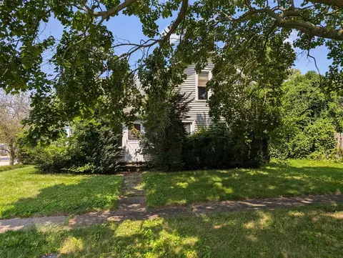 Exterior - 6651 Berrien, Eau Claire, MI 49111 photo 2 of 3