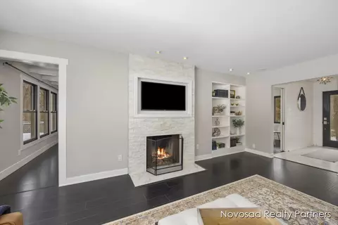 91 Carl, Ada, MI 49301 photo 6