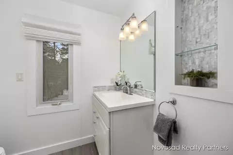 91 Carl, Ada, MI 49301 photo 15