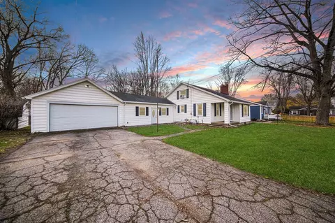237 Kloack, Michigan Center, MI 49254