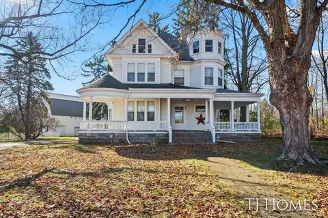 205 Kinsey, Caledonia, MI 49316