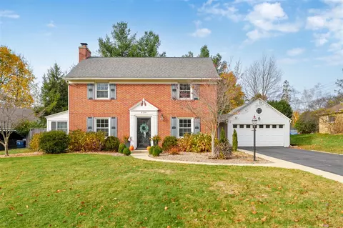 4104 E Hillandale, Kalamazoo, MI 49008