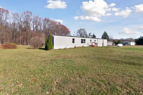 11230 E Pakes, Crystal, MI 48818 photo 31