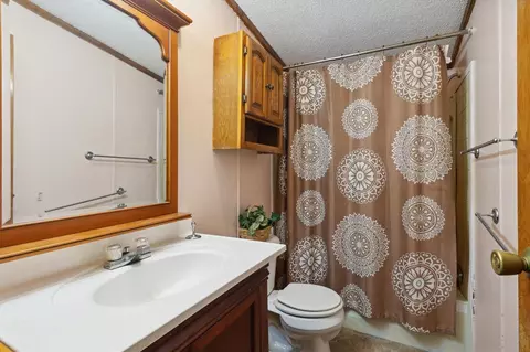 11230 E Pakes, Crystal, MI 48818 photo 27