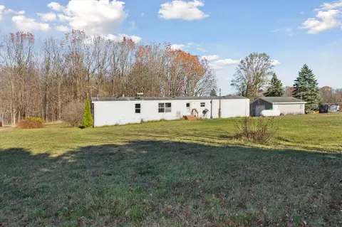 11230 E Pakes, Crystal, MI 48818 photo 32