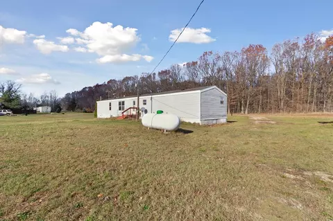11230 E Pakes, Crystal, MI 48818 photo 34