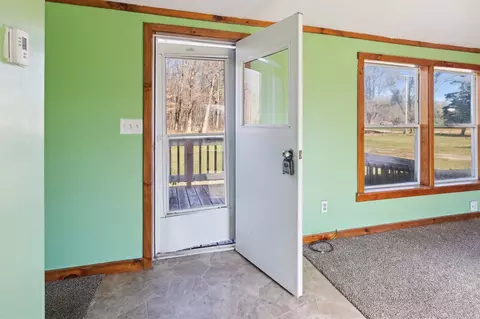 11230 E Pakes, Crystal, MI 48818 photo 7