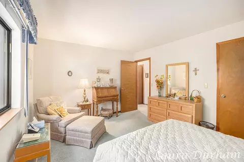 Bedroom - 495 Amity, Douglas, MI 49406 photo 3 of 4