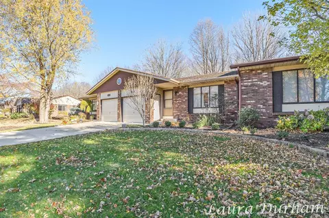 495 Amity, Douglas, MI 49406