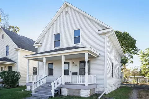 1722 Egleston, Kalamazoo, MI 49001
