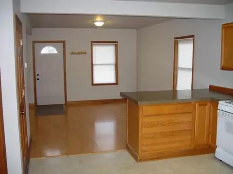 170 Walcott, Jackson, MI 49203 photo 9