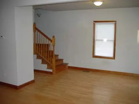 170 Walcott, Jackson, MI 49203 photo 4