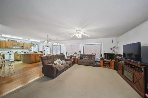 Living - 225 E Main, Spring Arbor, MI 49283 photo 2 of 4