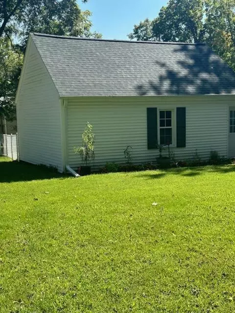 612 Irwin, Albion, MI 49224 photo 3