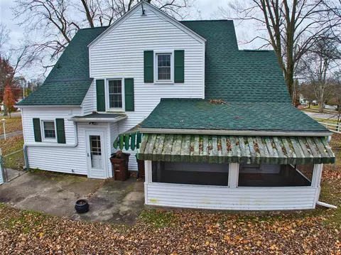 612 Irwin, Albion, MI 49224 photo 8