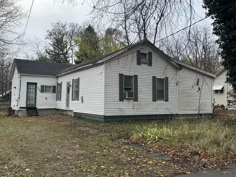 212 S Lowe, Dowagiac, MI 49047