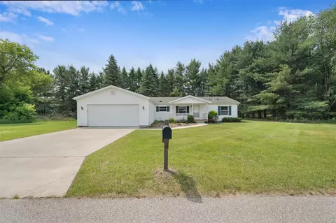 10335 Schooner, Stanwood, MI 49346