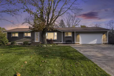 5280 Hillview, Norton Shores, MI 49441