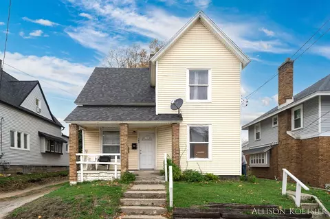 563 Liberty, Grand Rapids, MI 49503