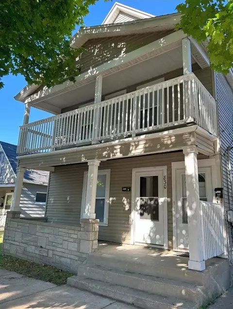 830 Alpine, Grand Rapids, MI 49504