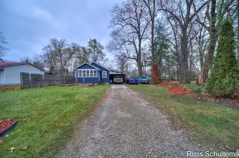 1536 West, Muskegon, MI 49442