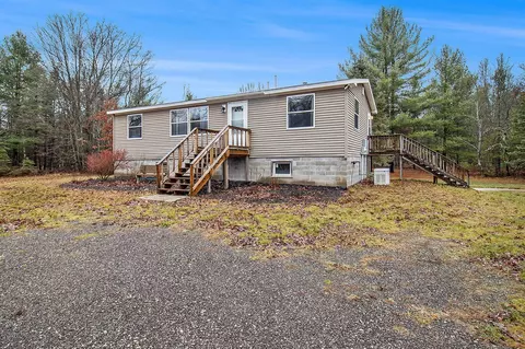 8924 E Kinney, Branch, MI 49402