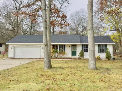 14725 152nd, Grand Haven, MI 49417