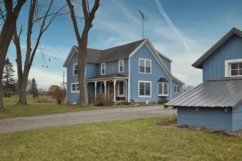 8615 Dexter Chelsea, Dexter, MI 48130