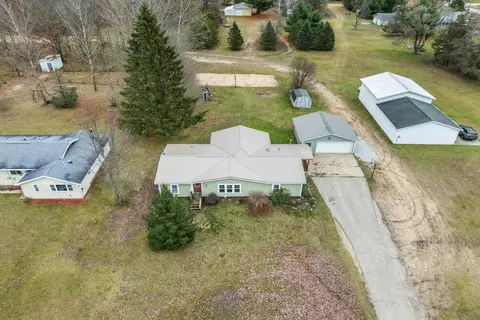 View/Area - 86 S Lester, White Cloud, MI 49349 photo 2 of 12